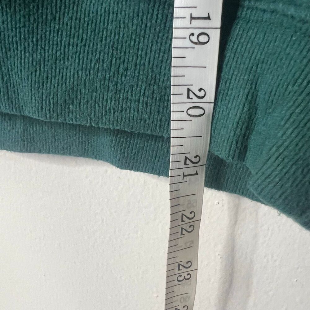Spiritual Gangster Green Stars Trust The Universe Crop Ling Sleeve Top Sz XS - Picture 6 of 7